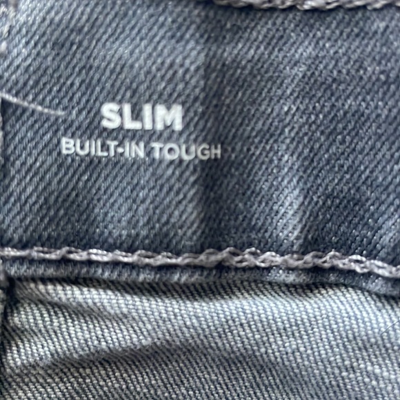 Old Navy Gray Slim Jeans - Picture 4 of 4
